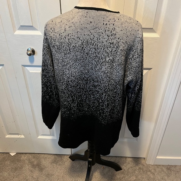 Contemporarie size L cardigan - Picture 8 of 14